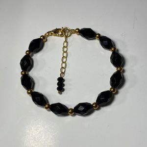 SJC 7 1/4” Black and Gold Beaded Bracelet